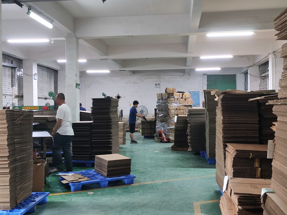  晨杰纸品危险品包装源头工厂生产车间实景